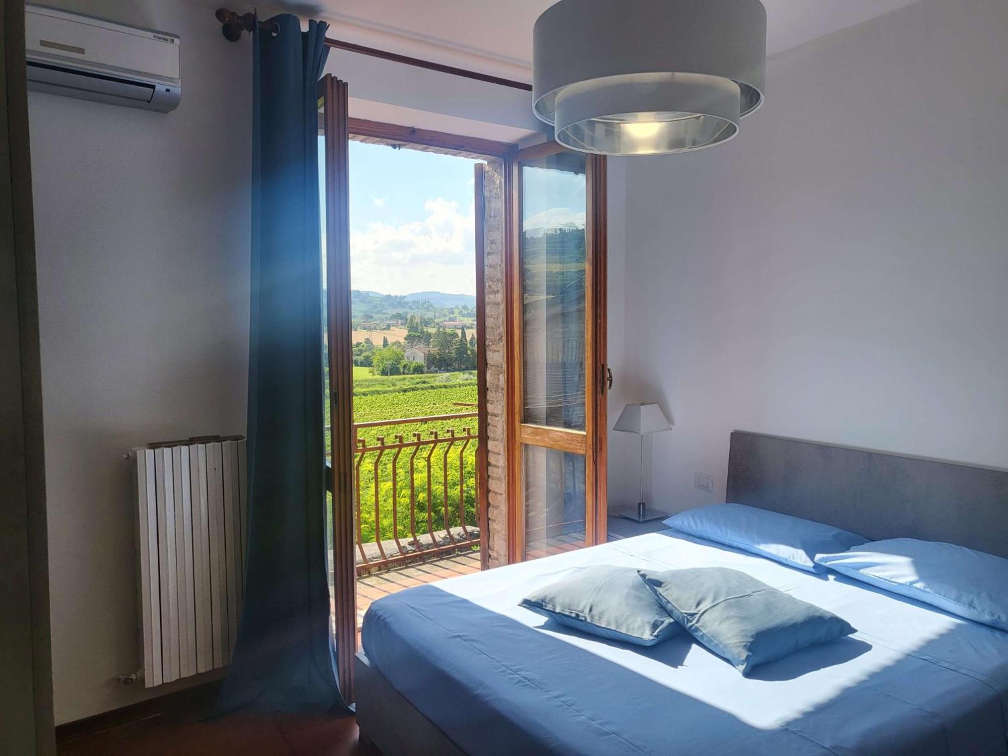 Appartamento Con Camino In Centro Storico Bevagna Esterno foto